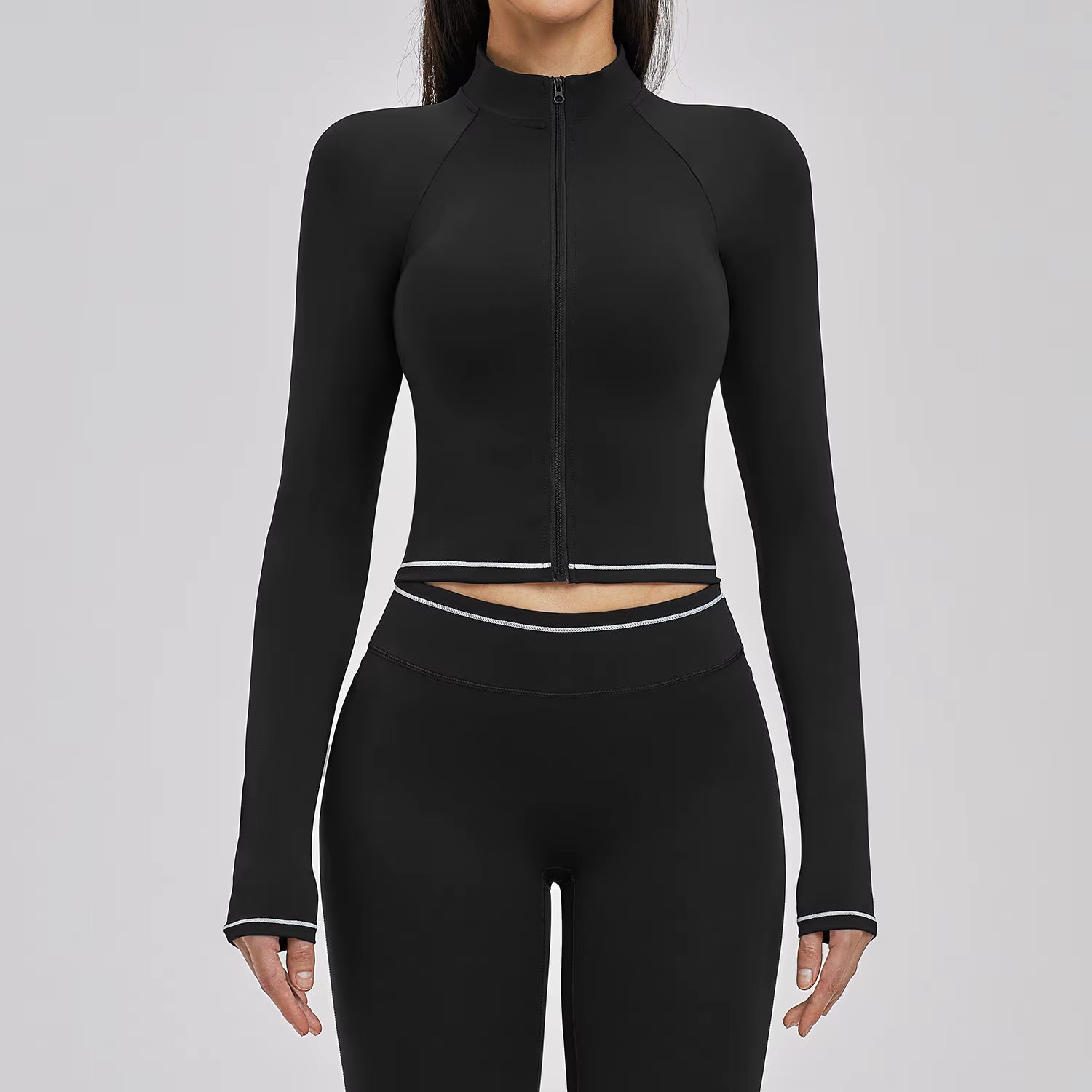 Conjunto Fitness c/ Casaco de Manga Comprida e Calções