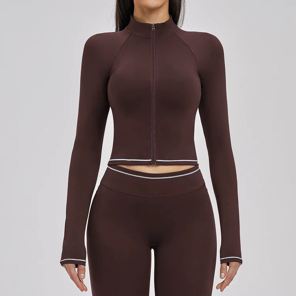Conjunto Fitness c/ Casaco de Manga Comprida e Calções
